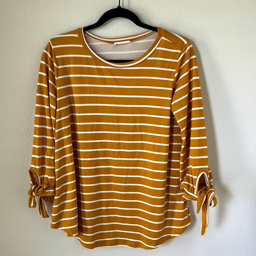 Women’s Long-Sleeve Yellow Striped Top